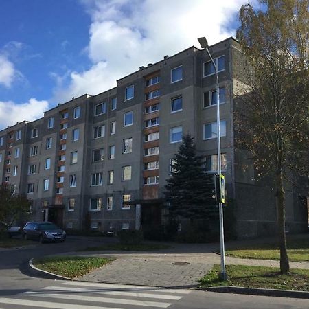 Apartamentai Dainu Šiauliai Buitenkant foto