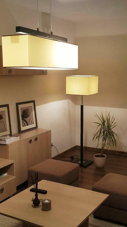 Apartamentai Dainu Šiauliai Buitenkant foto