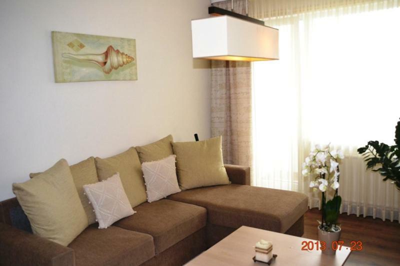 Apartamentai Dainu Šiauliai Buitenkant foto